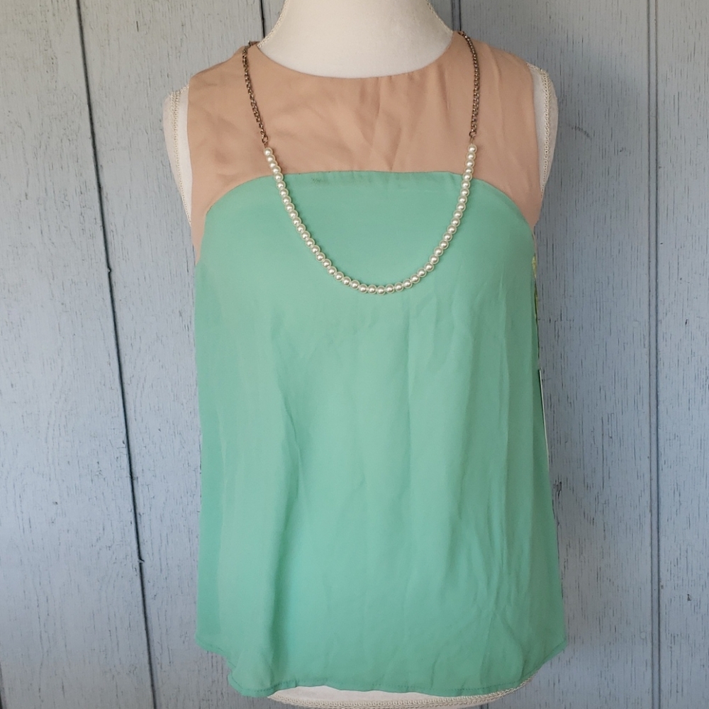 Pearl Tank Top. Medium. Alice Moon